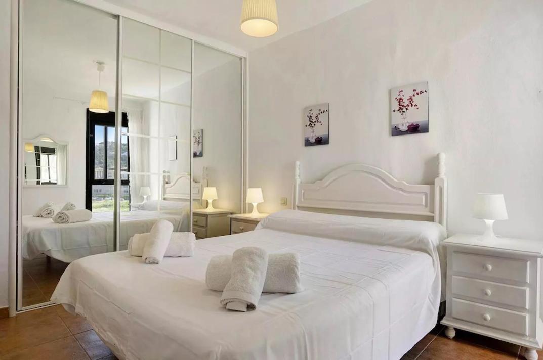 Appartement Semifrontal Con Vistas A Pie De Playawifi *