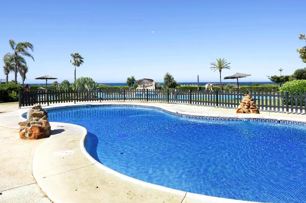 Semifrontal Con Vistas A Pie De Playawifi